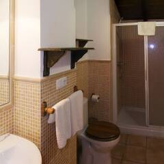 Отель Apartamentos Dos Robles ванная фото 2