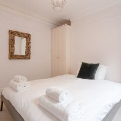 Отель 1 Bedroom Apartment in Camden Великобритания, Лондон - отзывы, цены и фото номеров - забронировать отель 1 Bedroom Apartment in Camden онлайн комната для гостей фото 4
