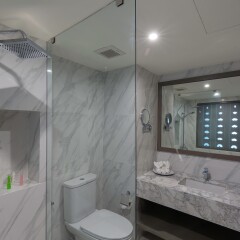 Отель Chanalai Flora Resort пляж Ката ванная