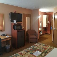 Отель Baymont Inn & Suites - Sullivan удобства в номере фото 2
