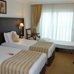 Crowne Plaza Hotel Antalya комната для гостей фото 9
