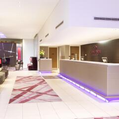Отель Crowne Plaza London Docklands Лондон интерьер отеля