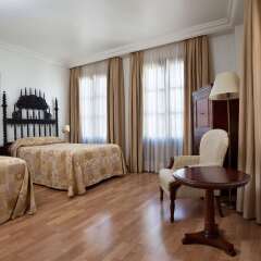 Hesperia Granada Hotel комната для гостей фото 5