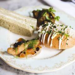 The Mandeville Hotel в номере