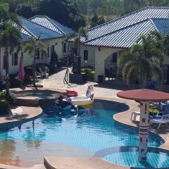 Отель Rendezvous Resort Pattaya бассейн фото 3