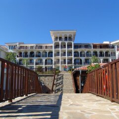 Апартаменты Apartment In Kambani 1 Apartcomplex Свети Влас парковка
