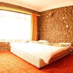 Отель Peaceful Cottage & Cafe Du Mont Непал, Нагаркот - отзывы, цены и фото номеров - забронировать отель Peaceful Cottage & Cafe Du Mont онлайн комната для гостей
