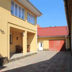 Гостиница Малая Прага парковка