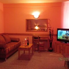 Отель Family Hotel Savov Болгария, Чепеларе - отзывы, цены и фото номеров - забронировать отель Family Hotel Savov онлайн комната для гостей фото 3