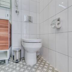 Гостиница Sokroma MestA в Санкт-Петербурге 4 отзыва об отеле, цены и фото номеров - забронировать гостиницу Sokroma MestA онлайн Санкт-Петербург ванная