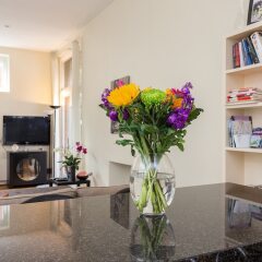 Отель Kensington 2 Bedroom Home Великобритания, Лондон - отзывы, цены и фото номеров - забронировать отель Kensington 2 Bedroom Home онлайн интерьер отеля