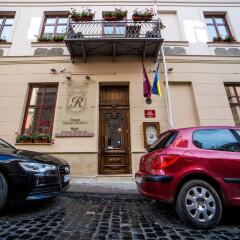 Гостиница Reikartz Medievale Украина, Львов - 3 отзыва об отеле, цены и фото номеров - забронировать гостиницу Reikartz Medievale онлайн парковка