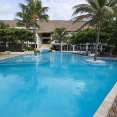 Le Reve Boutique Beachfront Hotel бассейн фото 3