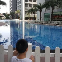 Отель Hanoi Parkhill Premium Deluxe Condo бассейн фото 2