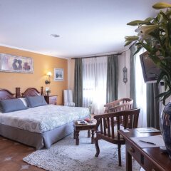Отель Hostal La Posada Испания, Торрелано - отзывы, цены и фото номеров - забронировать отель Hostal La Posada онлайн балкон