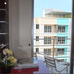 Dengba Hostel Phuket балкон