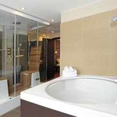 Отель Continental Hotel Budapest Венгрия, Будапешт - 7 отзывов об отеле, цены и фото номеров - забронировать отель Continental Hotel Budapest онлайн ванная фото 2