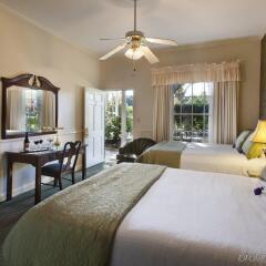 Отель Lavender Inn by the Sea комната для гостей фото 4