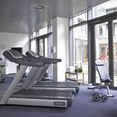 Отель Adina Apartment Hotel Copenhagen Дания, Копенгаген - 1 отзыв об отеле, цены и фото номеров - забронировать отель Adina Apartment Hotel Copenhagen онлайн фитнесс-зал фото 4