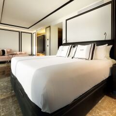 Bless Hotel Ibiza, a member of The Leading Hotels of the World сейф в номере