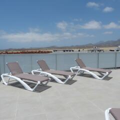 Отель Suncanarias Penthouse Las Terrazas Испания, Эль Медано - отзывы, цены и фото номеров - забронировать отель Suncanarias Penthouse Las Terrazas онлайн бассейн фото 2