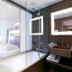 Отель Novotel Paris Gare De Lyon Франция, Париж - отзывы, цены и фото номеров - забронировать отель Novotel Paris Gare De Lyon онлайн ванная фото 2