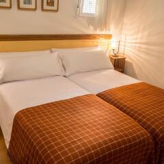 Отель Oriente Suites комната для гостей фото 5