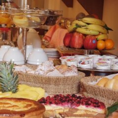 Hotel Adria Бари питание
