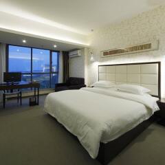 Отель Xiamen Jinglong Hotel Китай, Сямынь - отзывы, цены и фото номеров - забронировать отель Xiamen Jinglong Hotel онлайн комната для гостей фото 2