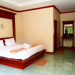 Отель Lanta Riviera Resort Ланта сейф в номере