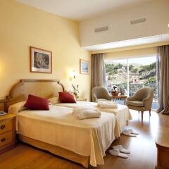 Отель Grupotel Molins комната для гостей фото 5