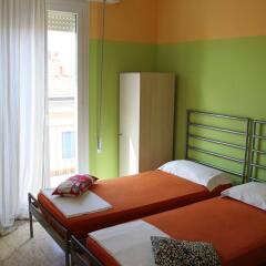 Отель Jammin' Hostel & Bar Италия, Римини - отзывы, цены и фото номеров - забронировать отель Jammin' Hostel & Bar онлайн комната для гостей фото 2