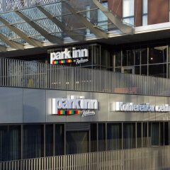 Отель Park Inn by Radisson Riga Valdemara парковка