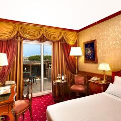 Отель Parco dei Principi Grand Hotel & SPA Италия, Рим - 7 отзывов об отеле, цены и фото номеров - забронировать отель Parco dei Principi Grand Hotel & SPA онлайн комната для гостей фото 3