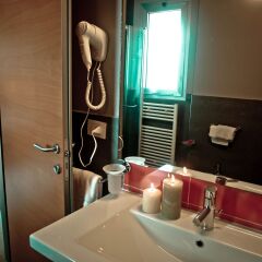 Отель Residence Sottovento Италия, Римини - отзывы, цены и фото номеров - забронировать отель Residence Sottovento онлайн ванная
