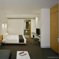 Hotel Habita комната для гостей