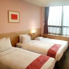 HOTEL SKYPARK Myeongdong II комната для гостей фото 3