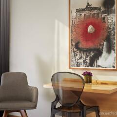 Отель Park Plaza Berlin Kudamm Германия, Берлин - 1 отзыв об отеле, цены и фото номеров - забронировать отель Park Plaza Berlin Kudamm онлайн удобства в номере