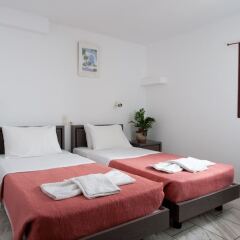 Апартаменты Kiriakos Apartments комната для гостей
