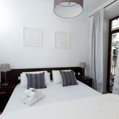 Апартаменты Happy Apartments Barcelona комната для гостей фото 9