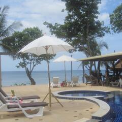 Отель New Coconut Bungalow Ланта бассейн