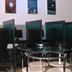 Отель Green Suites at Bel Air Soho Филиппины, Макати - отзывы, цены и фото номеров - забронировать отель Green Suites at Bel Air Soho онлайн бассейн