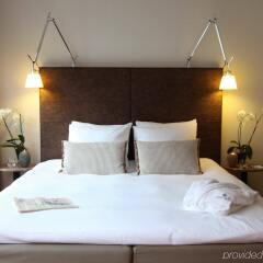 Отель Sandton Brussels Centre комната для гостей фото 4