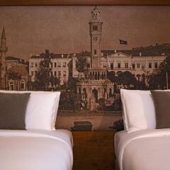 Renaissance Izmir Hotel ванная