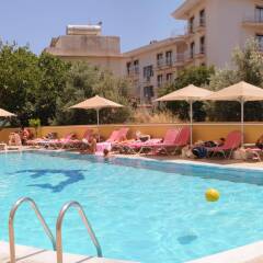 Cle Beach Boutique Hotel бассейн фото 2