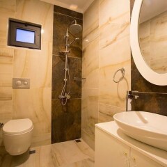 Villa Lemon C2 by Akdenizvillam Турция, Калкан - отзывы, цены и фото номеров - забронировать отель Villa Lemon C2 by Akdenizvillam онлайн ванная