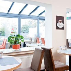 Отель Imperial Düsseldorf - Superior Германия, Дюссельдорф - отзывы, цены и фото номеров - забронировать отель Imperial Düsseldorf - Superior онлайн гостиничный бар
