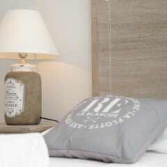 Отель Silver Suite - Five Stars Holidays Франция, Ницца - отзывы, цены и фото номеров - забронировать отель Silver Suite - Five Stars Holidays онлайн удобства в номере