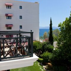 Отель Ramada Attica Riviera фото 10