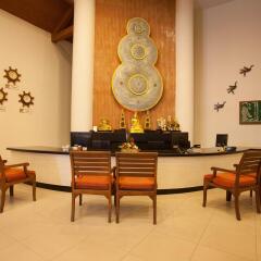 Отель Woraburi Phuket Resort & Spa интерьер отеля фото 2